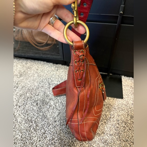 Coach Y2K Bleecker Slim Duffle Saddle Tan Leather Crossbody bag - Picture 10 of 15